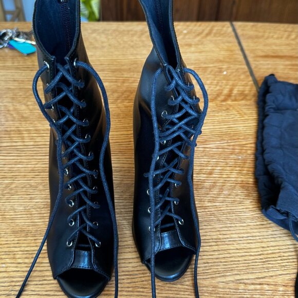 Burju Oliviya - Black, Rubber Sole Open Toe Cut Out Bootie - Size: 6 US - Picture 4 of 9